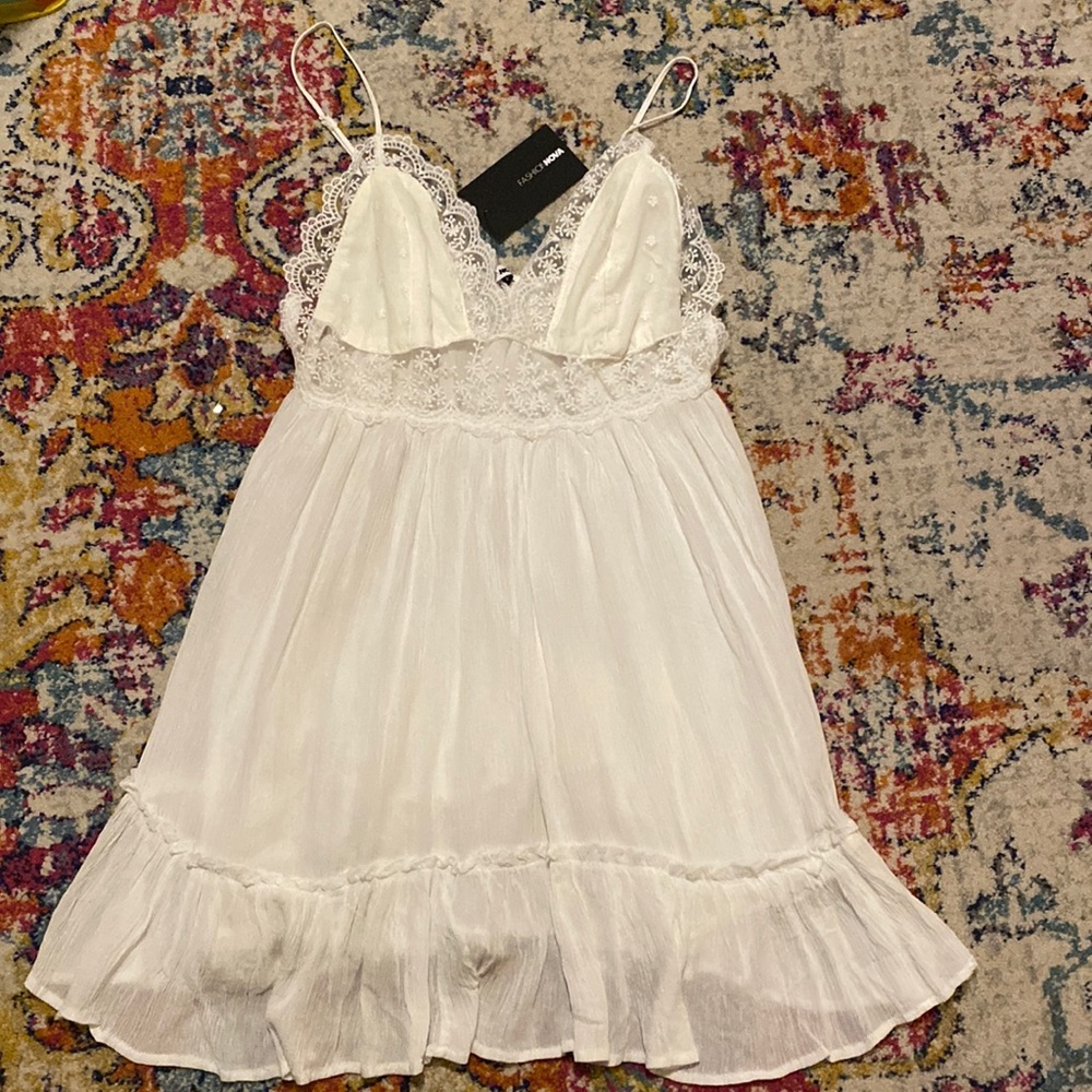 Fashion Nova Babydoll mini dress